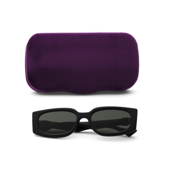 GUCCI Black 55mm Rectangle Sunglasses - Picture 1 of 2